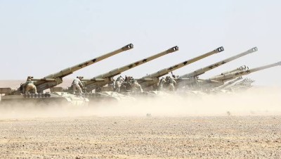 ميليشيات إيران تجدد قصفها على قاعدة حقل العمر في ديرالزور