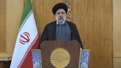 الرئيس الإيراني يتوعد بالانتقام لمقتل العقيد "خدائي"