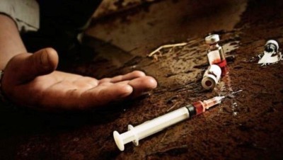 في دمشق.. المخدرات تباع في محلات الدخان