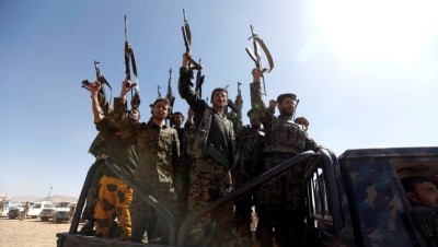 حواجز الحوثيين تعتقل الشبان في تعز