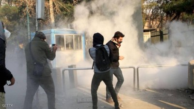 مظاهرات في لورستان الإيرانية بعد اكتشاف حقن 400 شخص بفيروس الإيدز
