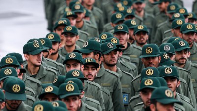"الحرس الثوري الإيراني" يوجه تهديدا لأمريكا في الخليج