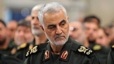 بعد وأد احتجاجات إيران.. هل تفرغ سليماني لمواجهة انتفاضتي العراق ولبنان؟