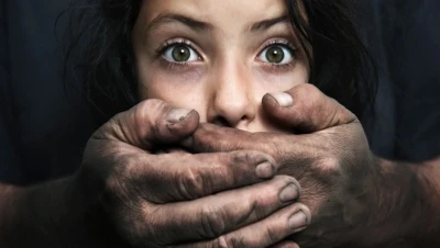 تفسير حلم الهروب من الاعتداء للعزباء والمتزوجة والحامل والمطلقة