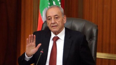 زعيم "طائفي" يربط تقدم لبنان بزوال "الطائفية"!