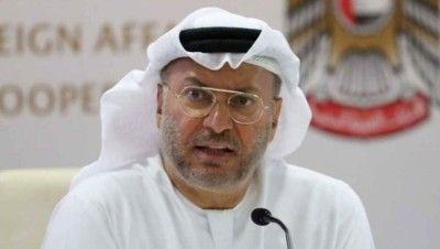 قرقاش: نغلب العمل السياسي على المواجهة بالملف الإيراني