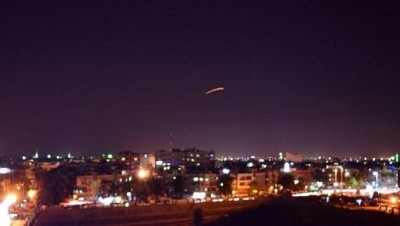 سوريا.. قصف إسرائيلي يستهدف مواقع قوات النظام في القنيطرة