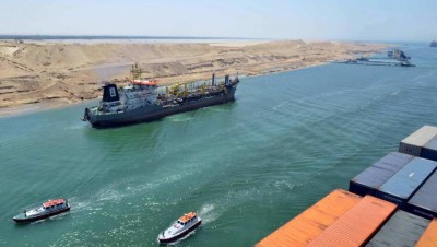 بعد جبل طارق.. مصر تحتجز ناقلة نفط إيرانية