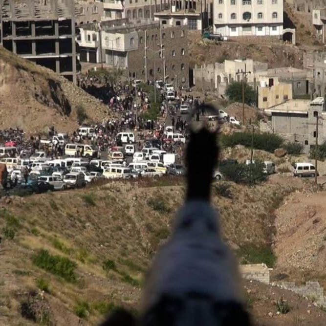 رئيس وزراء اليمن يدعو الحوثيين لفتح المعابر في تعز