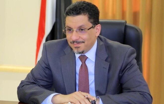 وزير الخارجية اليمني يعلّق على هجوم الحوثيين في تعز