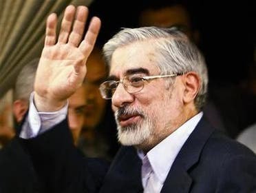زعيم إيراني يحذر من توريث نجل المرشد ويعلق على جرائم النظام الإيراني في سوريا