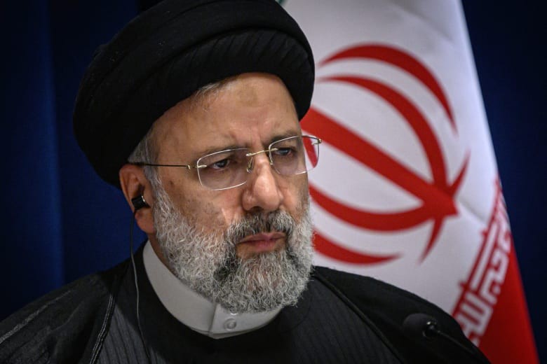إبراهيم رئيسي يعد بـ"الشفافية و العدالة" بملف التحقيق بقضية "مهسا أميني"