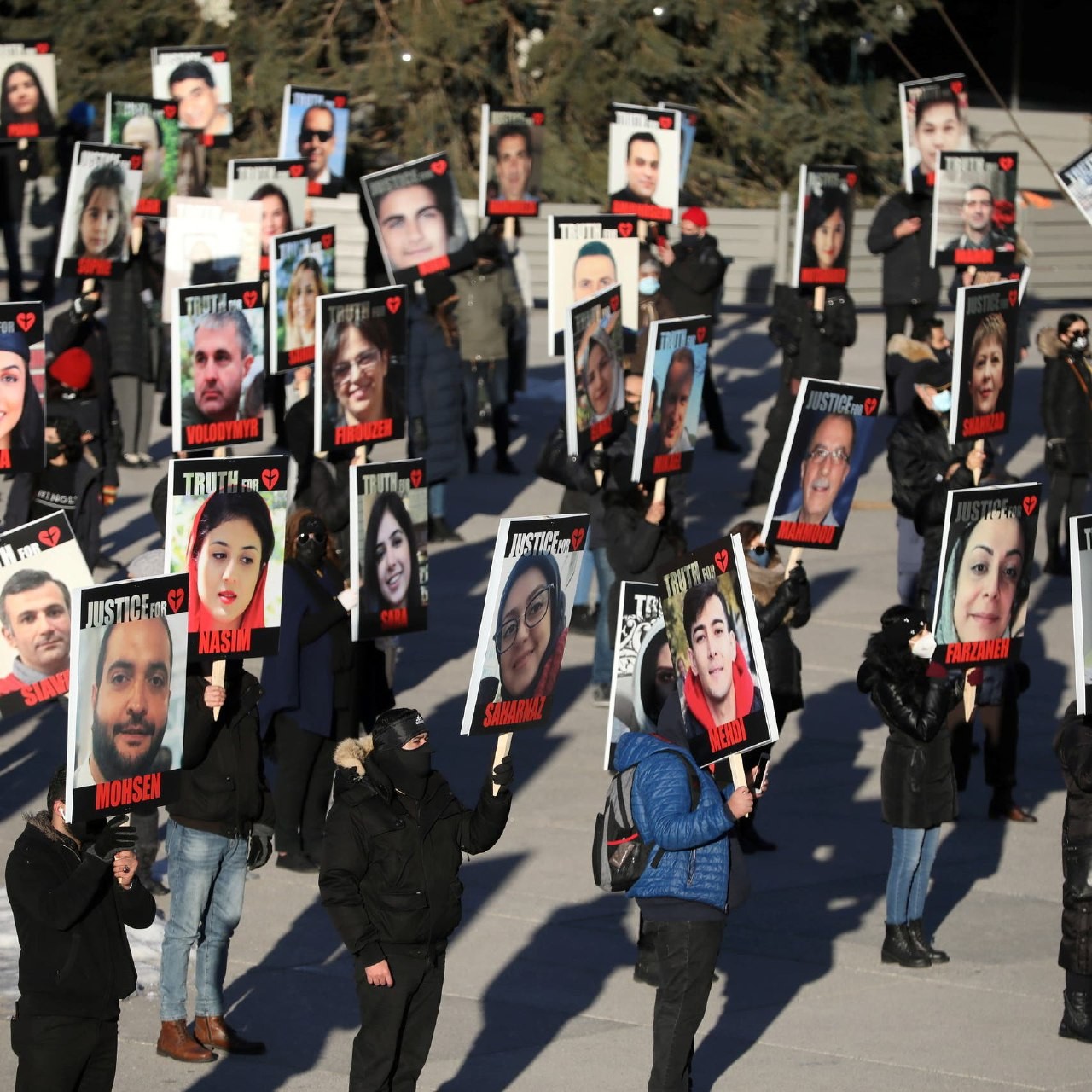 كندا: النظام الإيراني لن يفلت من العقاب