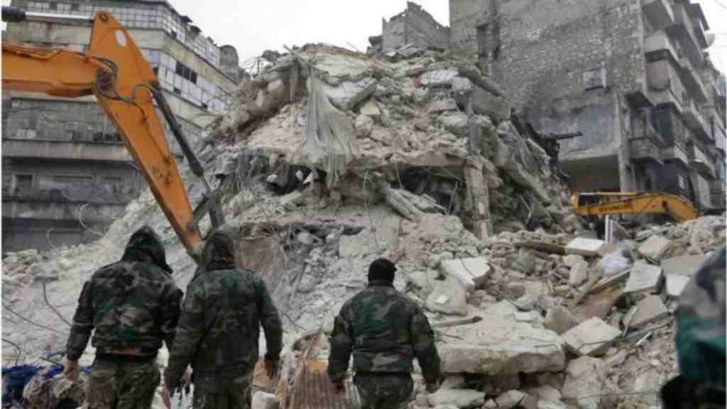 حلب مدينة إيرانية.. خبراء يدقون ناقوس الخطر
