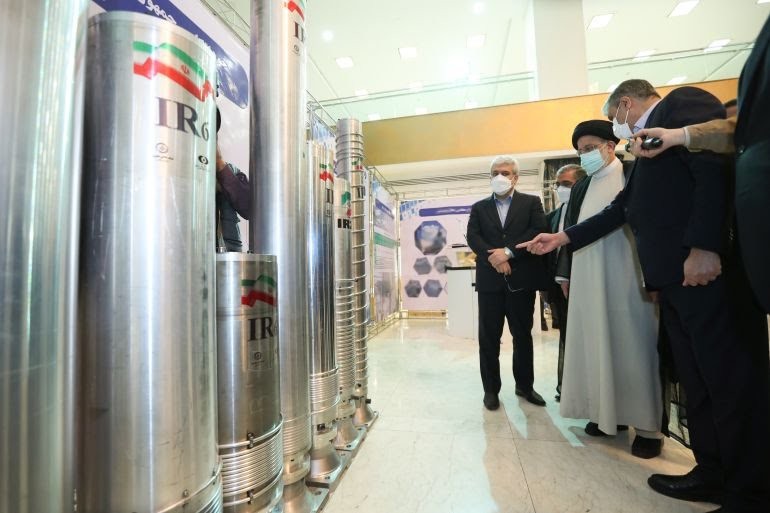 طهران تنفي وجود أي مفاوضات لتوقيع اتفاق نووي مؤقت وترفض بيانا خليجيا