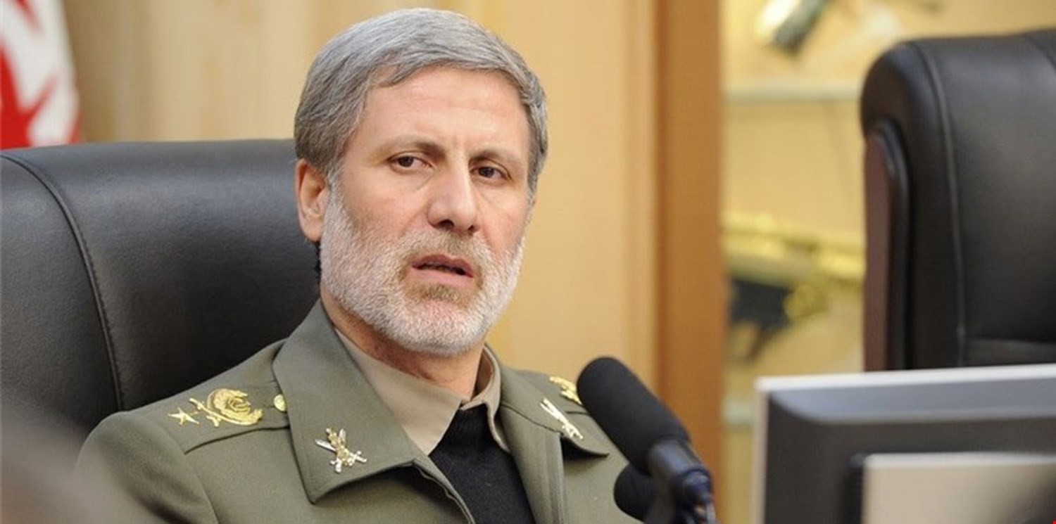 بعد تدميرها.. وزير الدفاع الإيراني: بلادنا مهتمة بإعادة إعمار سوريا