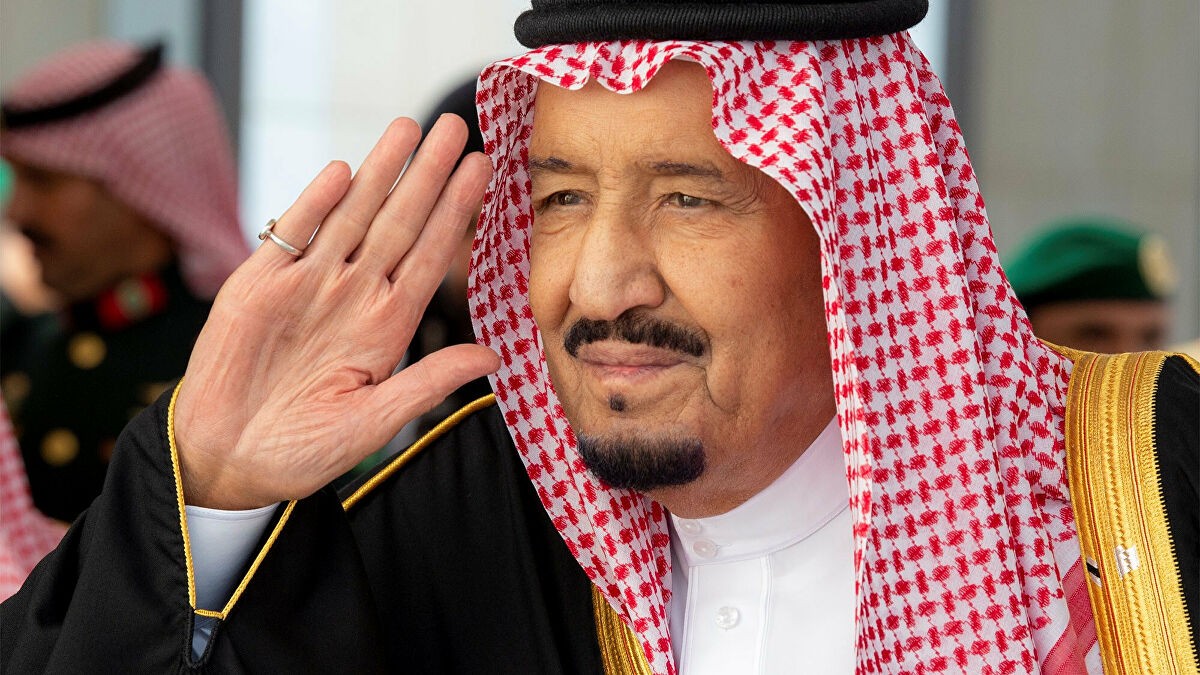 الملك سلمان يدعو لخروج الميليشيات من سوريا ونزع سلاح "حـزب الله" في لبنان