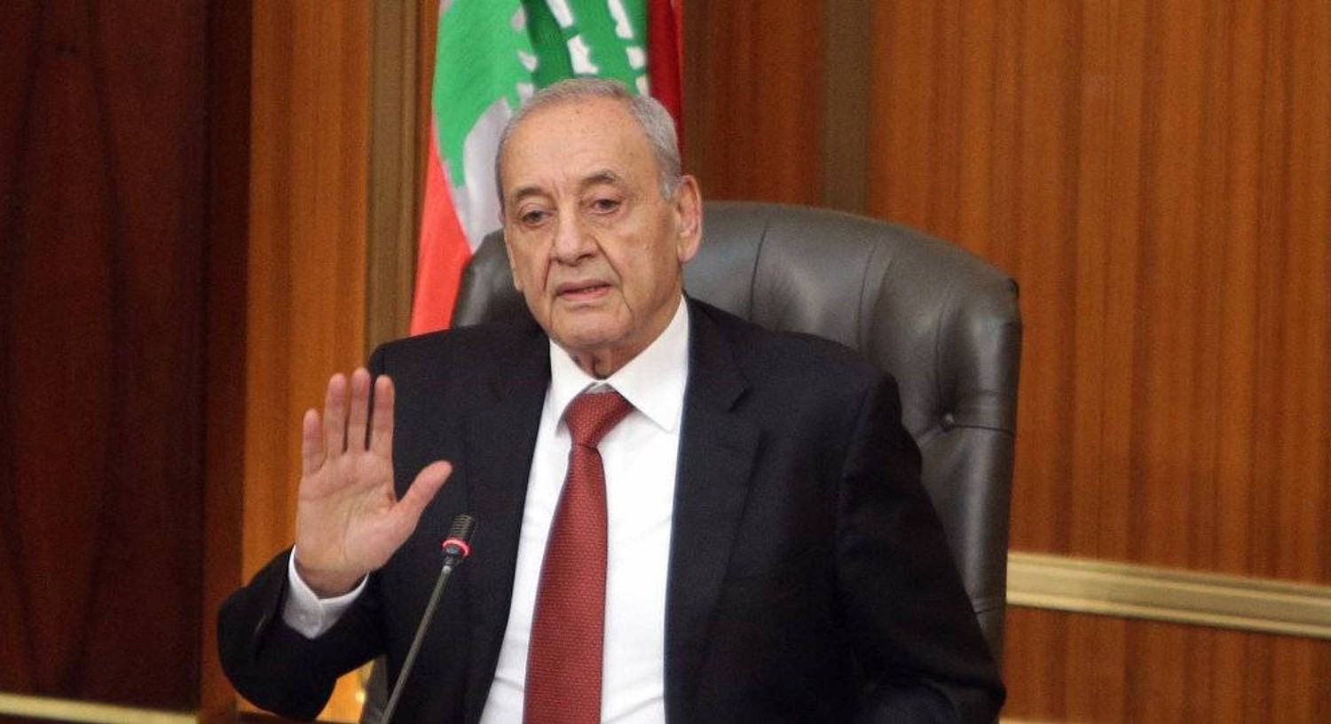 بعد عقوبات واشنطن.. بري ينتقد الديمقراطية الأمريكية!