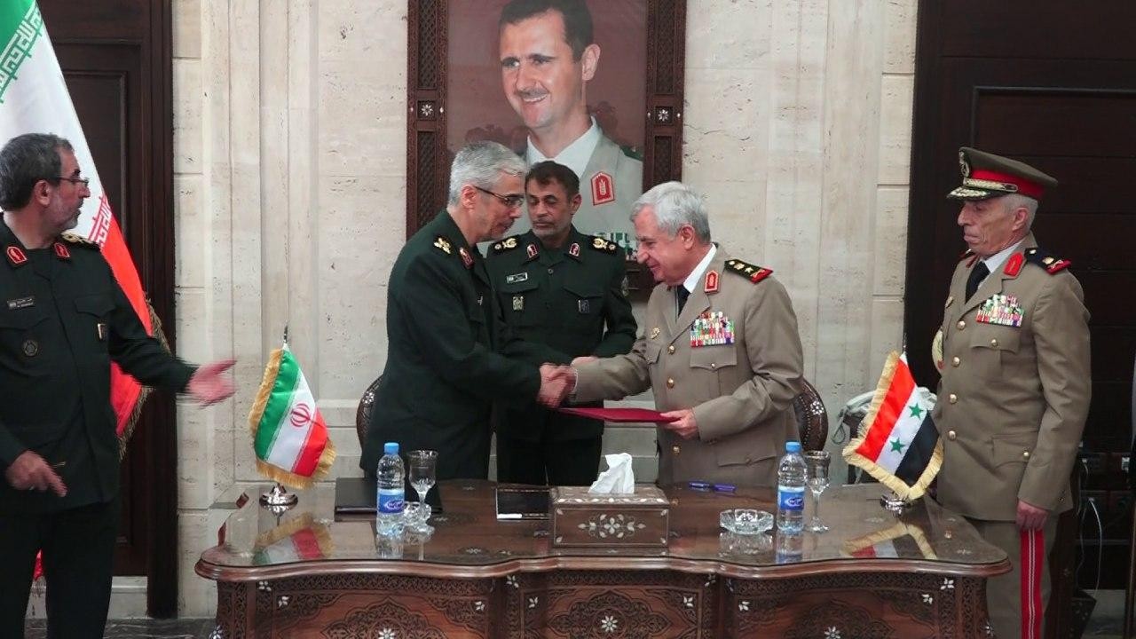 إيـران تكشف طبيعة اتفاقيتها العسكرية مع النظام السوري