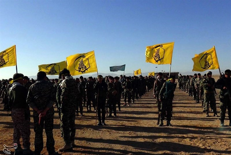إيـران تنقل 100 عنصر من ميليشياتها من ديرالزور إلى إدلب