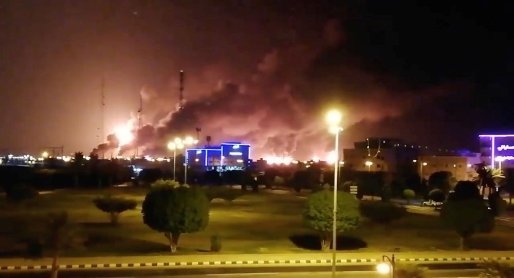 مسؤول أمريكي كبير: إيران قصفت السعودية